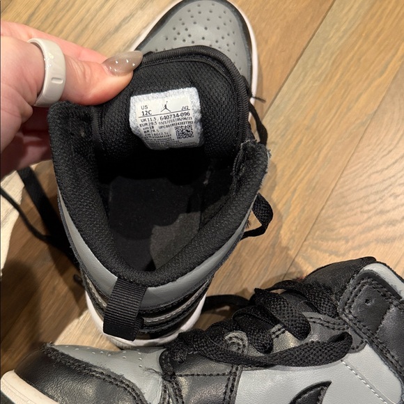 Kids Black and Gray Nike Jordans - Picture 4 of 4
